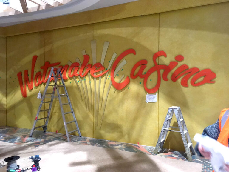 Casino-wall2