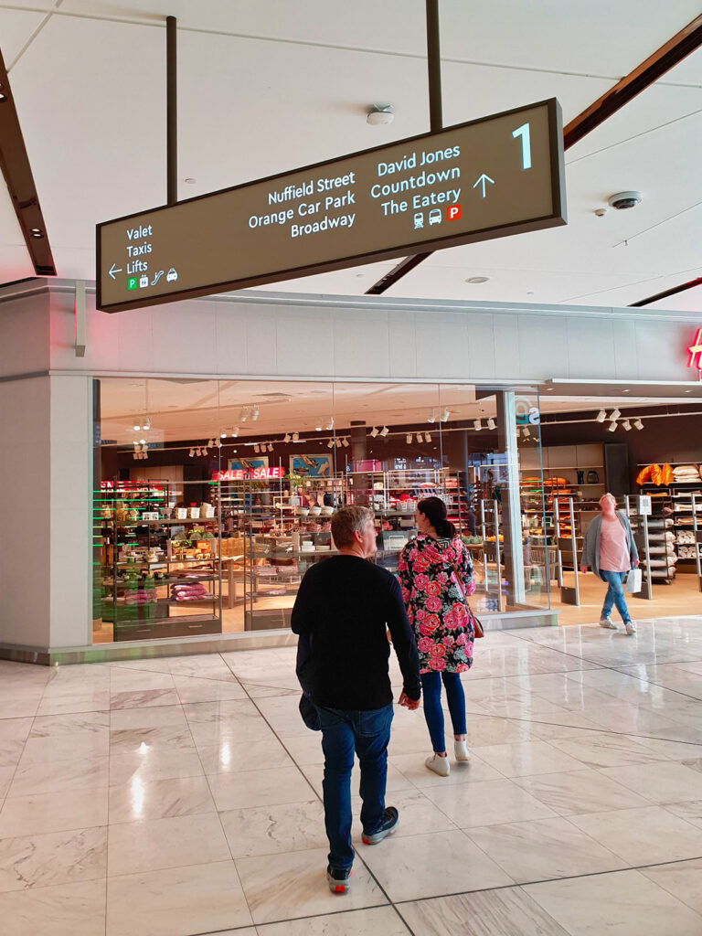 Westfield-Newmarket-hang