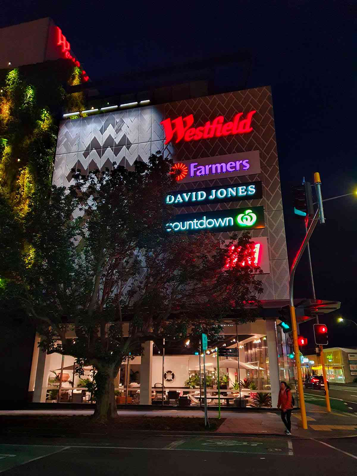 Nationwide Rollouts by Capitol Signs in New Zealand