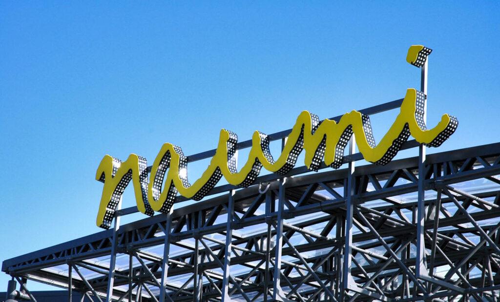 End to End Signage Services for Naumi Airport Hotel by Capitol Signs in Auckland, NZ